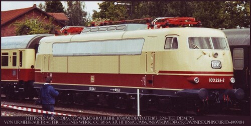 BR 103 TEE IC wiki Lüfter Variation Parsifal Helvetia Rheinpfeil (2) Kopie