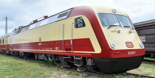 BR 120 102 Rheingold Triebkopf Trans Europ Express IC Lok Intercity rot beige Bahngarfield Christian