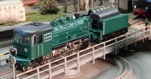 BR 24 Frontführerstand Schienenbus VT 98 grün