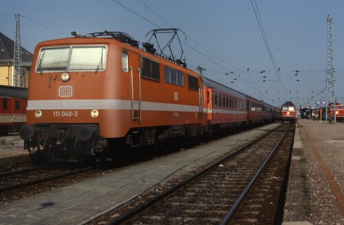 BR 111 DB City Bahn orange Eurofima Bahngarfield Christian