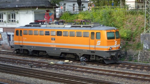 ÖBB 1142 Österreichische Bundesbahn E Lok orange Eurofima Bahngarfield Christian