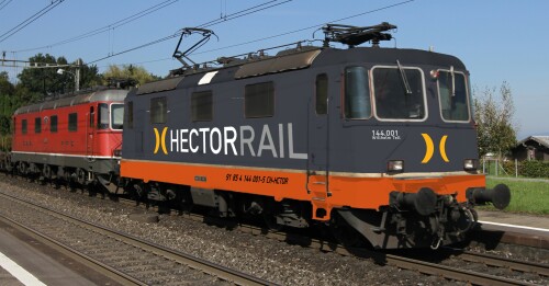 RE 4 4 SBB FFS BLS Schweiz E Lok X Hectorrail Swiss orange grau el18 Philippe (2)