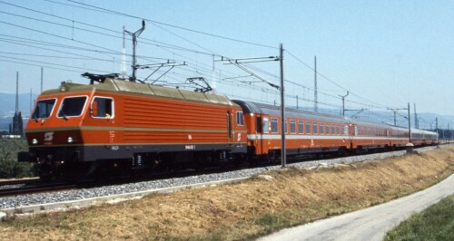 ÖBB 1043 RE 4 4 SBB BLS Taurus orange Jaffa Bahngarfield Christian