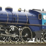 BR_18.5-S_3_6_blau_Karwendel_Express_hellblau_DB_Bahngarfield_Christian