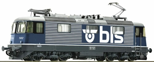 RE 4 4 BLS Bern Lötschberg Simplon blau bahngarfield Christian