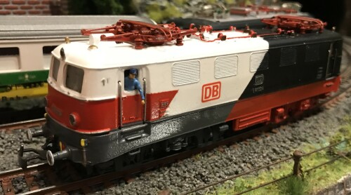 E 10 BR 110 ICE Lackierung BR 218 Hampi61 (4)