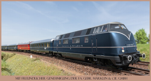 V200 002 Märklin Trix Insider H0 BR220 002 F Zug Senator stahlblau RAL 5011 (3)