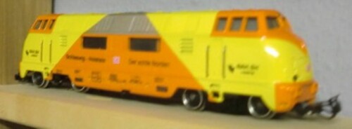 BR 220 V 200 Regionalbahn Schleswig Holstein Produktfarben orange gelb roeby Robert a