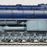 Turbinen-Elektrische_Dampflokomotive_mit_Kondensation_ALCO-GE_H0_gauge_Bogie_Holz_Martin_fluhdesign-e
