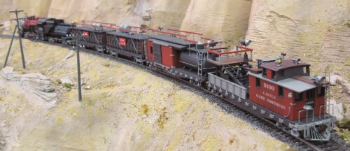 PFM_2-8-0_Feuerwehrzug_Katastrophenzug_H0_gauge_Bogie_Holz_Martin_fluhdesign-4.jpg