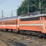 SNCB-Reihe_18_C1_Eurofima_belgische_Staatsbahn_SNCF_CC_40100_SNCB_blau_bahngarfield_Christian