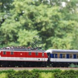 E_18_BR_118_DB_DRG_Pop_Art_Lackierung_Epoche_3_4_rot-2