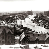 Hamburg_Hamburger_Speicherstadt_Hafen_bahn_1890_Sandtor-1