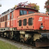 BR_194_OBB_1020_E_94_Nordlingen_BW_bayrisches_Eisenbahnmuseum_orange-2