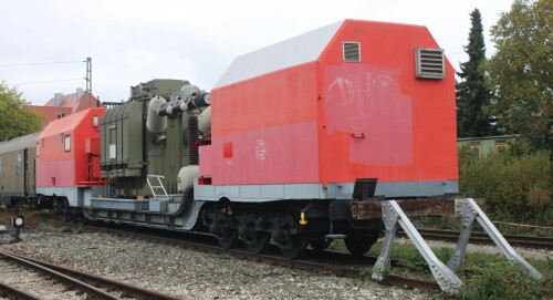 Transformator_Generatorenwagen_DB_AG_Nordlingen_BW_bayrisches_Eisenbahnmuseum.jpg