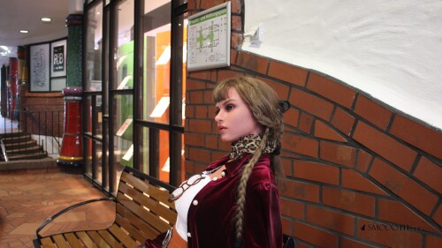 Smoooth Zelex 1 Hundertwasserbahnhof Uelzen Sex Doll a (2)