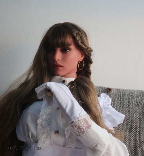Smoooth Zelex GE 223 short cut wig maid erotic b (1)
