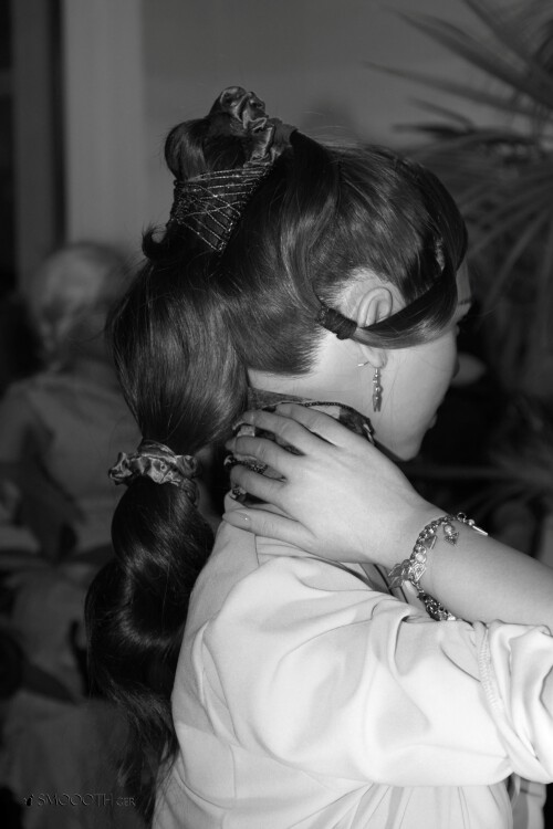 20260910 Smoooth Fanreal Gina 155G Hair sw bw portrait (3)