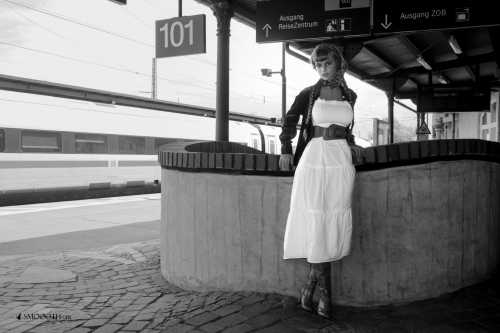20260517 BW Smoooth Zelex 1 Hundertwasserbahnhof Uelzen Sex Doll vom Profi (2)